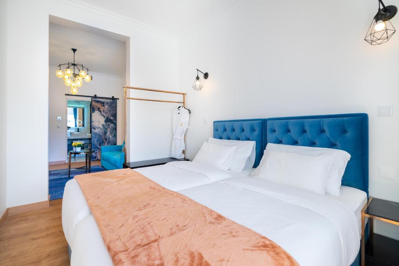 5 Hotel